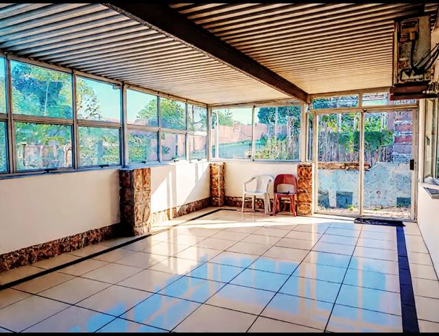 3 BEDROOM HOUSE FOR SALE IN BAYVIEW